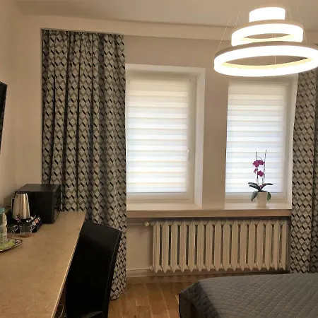 Apartment 82a